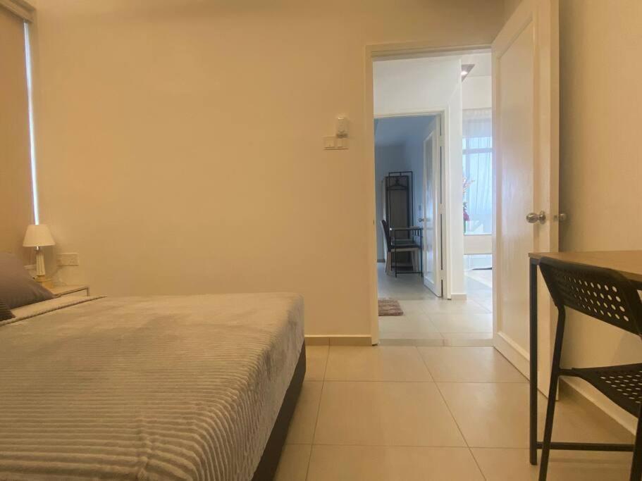My Cozy 2-bedroom Apartment *